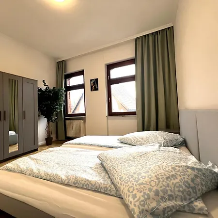 Apartment Monteur- & Familienapartment 6 Personen *